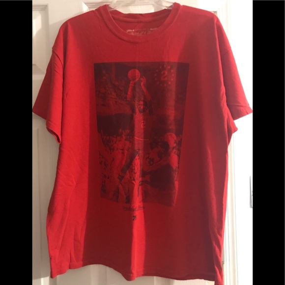 Philly sports T-shirt bundle - Picture 3 of 13